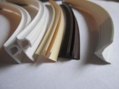 Выпадает заглушка у натяжного потолка. Монтаж заглушки для натяжного потолка своими руками