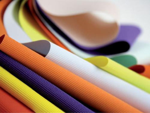 Натяжные потолки на потолок. Натяжные потолки