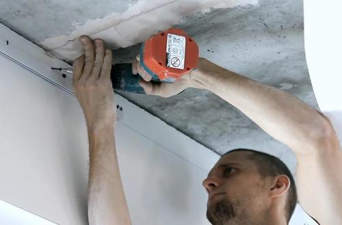 Багет потолочный для натяжных потолков. Способы установки натяжного потолка