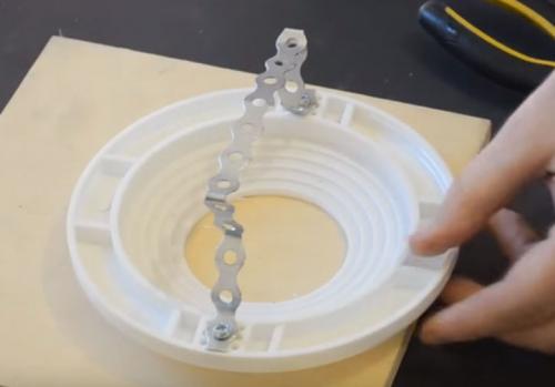 Закладные под натяжной потолок под светильники. Изготовление закладной для светильника