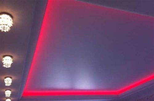 Как крепить карнизы к натяжному потолку. Виды карнизов для натяжных потолков 01