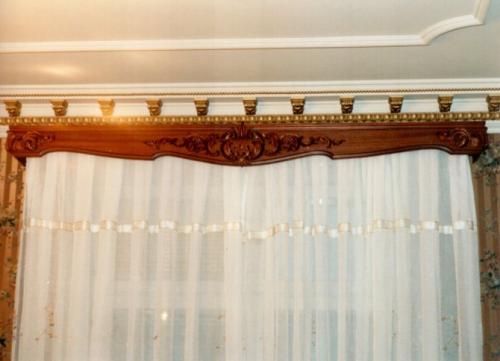 Как установить карниз на готовый натяжной потолок. Что такое потолочный карниз под натяжной потолок