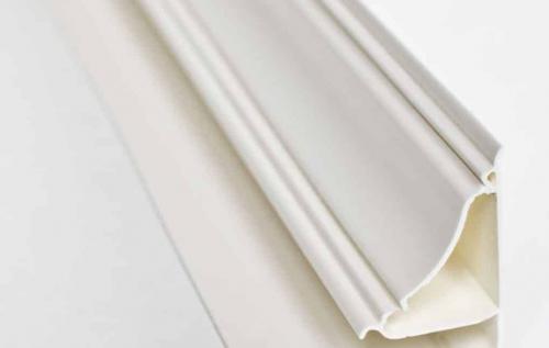 Оформление потолочных плинтусов. Области применения изделий