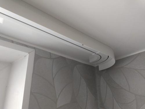 Настенный карниз под натяжной потолок. Конструкции карниза