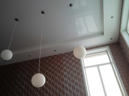 Установка тканевых натяжных потолков своими руками. Плюсы и минусы тканевого натяжного потолка 02