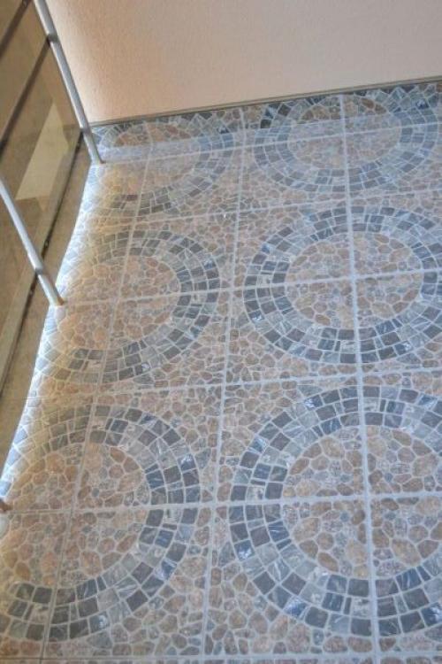 Скрытый плинтус из плитки. В каких случаях плинтус возможен только из плитки?