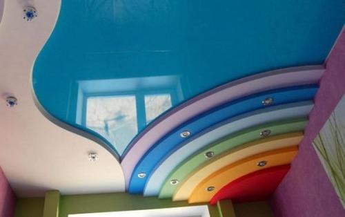 Натяжные потолки цвет. Виды натяжных потолков