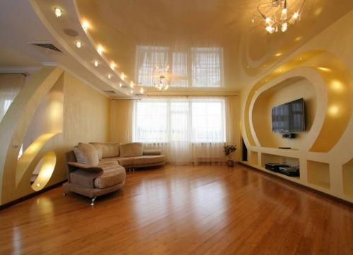 Расположение светильников на натяжном потолке. Основные правила по расположению