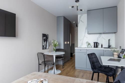 Какие сейчас модные потолки кроме натяжных. Натяжные полотна 06