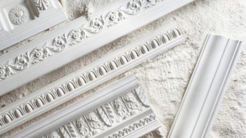 Какие Бывают потолочные плинтуса. Виды потолочных плинтусов: советы по выбору 03