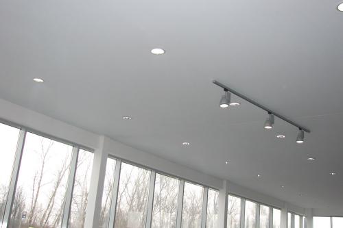 Технология устройства натяжных потолков.  Назначение и конструкция натяжного потолка