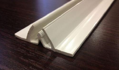 Потолочный плинтус для натяжного потолка из ПВХ. Профили для монтажа натяжного потолка 05