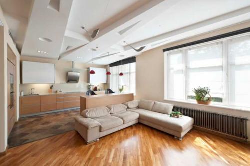 Дизайн потолка в зале 2023. Дизайн потолка в зале — модные новинки дизайна 2023 года: фото-примеры красивого декорирования натяжного или из гипсокартона потолка