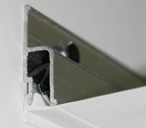 Монтаж алюминиевого профиля для натяжного потолка. Алюминиевый профиль для натяжных потолков – возможные варианты и способы их установки