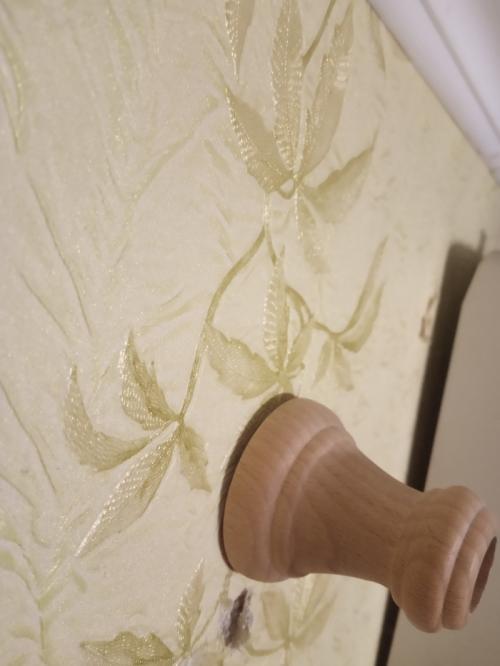 Как укрепить карниз для тяжелых штор. Карниз постоянно отваливается. Проблема решена