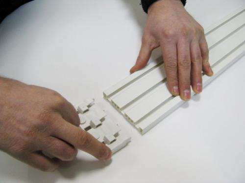 Как соединить потолочный карниз. Шинный карниз: разновидности и особенности установки