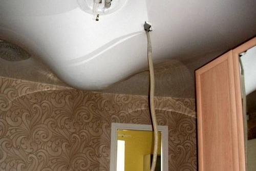 Как натянуть натяжной потолок. Виды натяжных потолков, их особенности и сфера применения