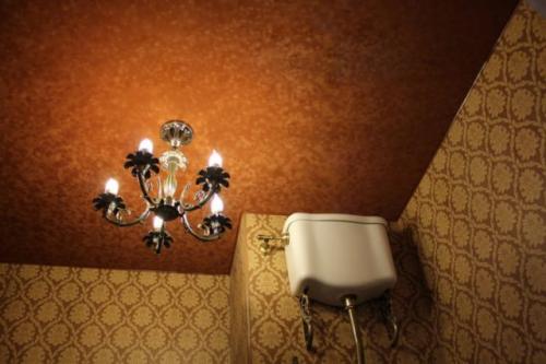 Как отличить тканевый потолок от ПВХ. Отличие тканевых натяжных потолков от ПВХ