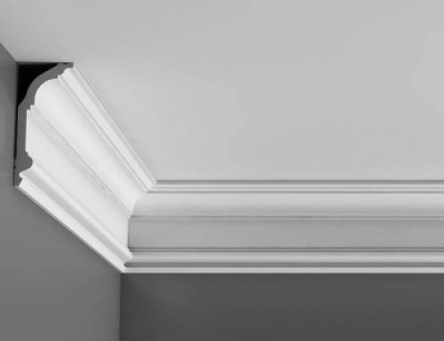 Потолочный плинтус и карниз. Карнизы из полиуретана: подготовка к установке, основной монтаж и завершающая обработка