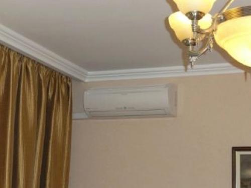 Виды потолочных плинтусов по материалу изготовления. Предназначение декора 04 Виды потолочных плинтусов по материалу изготовления. Предназначение декора 04