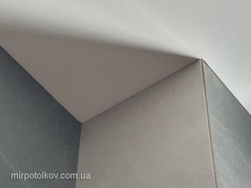 Выпадает заглушка у натяжного потолка. Натяжные потолки без заглушки