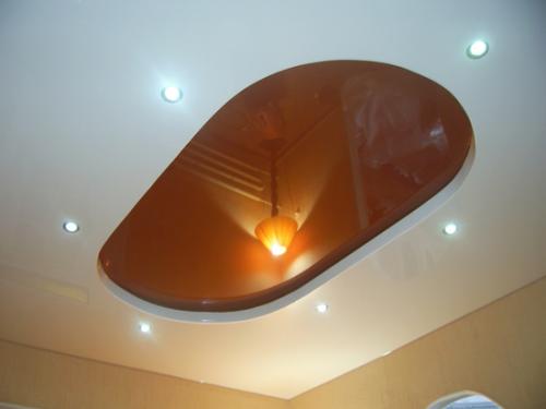 Чем заделать щель между потолком и стеной. Как заделать щель между стеной и потолком