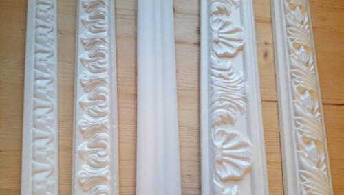 Как приклеить потолочный плинтус из пенопласта. Основные способы монтажа галтелей 08 Как приклеить потолочный плинтус из пенопласта. Основные способы монтажа галтелей 08