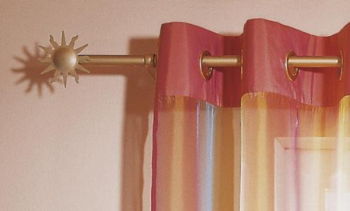 Какой карниз выбрать в зал. Как выбрать карниз для штор: практические рекомендации