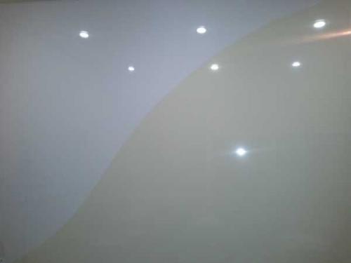 Натяжные потолки со швом 11