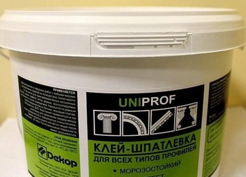 Багет на натяжной потолок, как крепить. Как приклеить декоративный багет к натяжному потолку 04