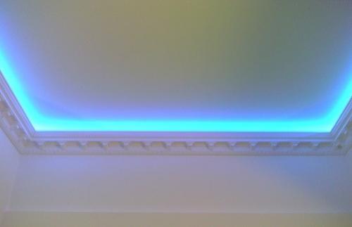 Определяемся в 2022 году с лучшими потолочными галтелями. Виды потолочных плинтусов и особенности выбора 2022 г. 12