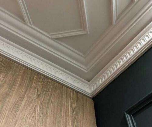 Альтернатива галтелям. ТОП-5 аналогов потолочного плинтуса