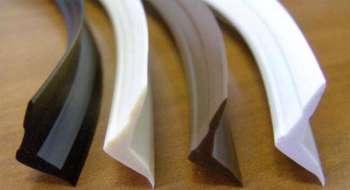 Вставка для натяжного потолка. Монтаж декоративной вставки 07