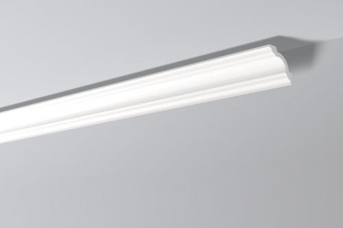 Как приклеить потолочный плинтус на обои и натяжной потолок. Какой вид изделий выбрать