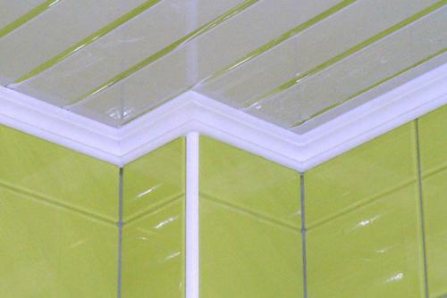 Потолочный плинтус для ПВХ панелей. Особенности 06 Потолочный плинтус для ПВХ панелей. Особенности 06