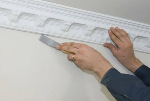 Как снять плинтус с натяжного потолка. Как снять бордюр с натяжного потолка?