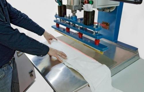 Завод по изготовлению натяжных потолков. Производство натяжных потолков