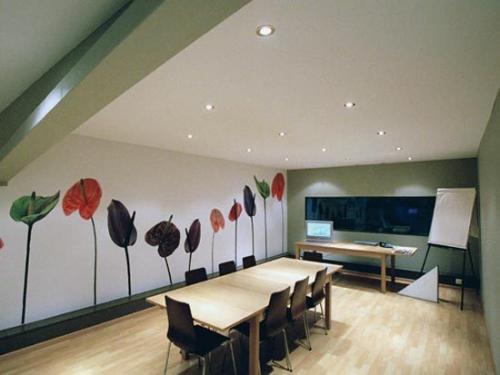 Крепление натяжного потолка к стене. Крепление натяжного потолка