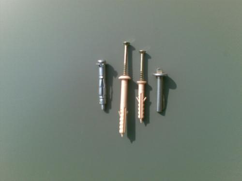 Виды дюбелей для гипсокартона. Дюбель для гипсокартона – основные разновидности и правила монтажа (100 фото)