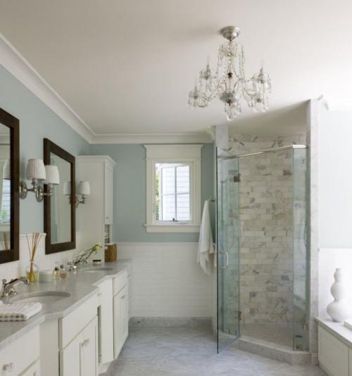 Как декорировать потолочный плинтус. Какой должна быть ширина потолочного плинтуса на стыке стен