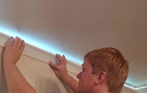 Потолочный плинтус с подсветкой для светодиодной ленты. Виды светодиодной ленты для плинтуса с подсветкой 01 Потолочный плинтус с подсветкой для светодиодной ленты. Виды светодиодной ленты для плинтуса с подсветкой 01