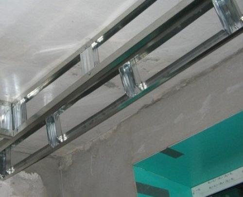 Как повесить карниз на гипсокартон. Расчет ниши, крепление